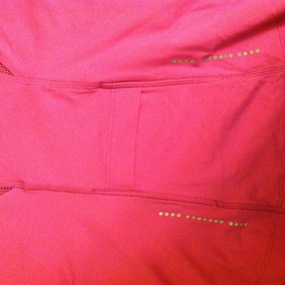 BNWT Gore Running Women's Air 2.0 Lady Shirt - Picture 5 of 6